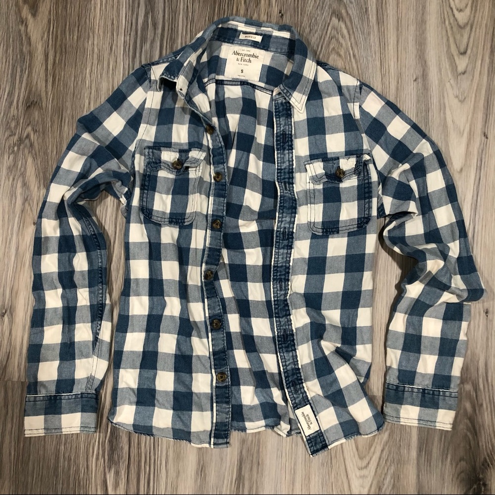 A&F L/S Muscle Fit Plaid Button-Down Shirt